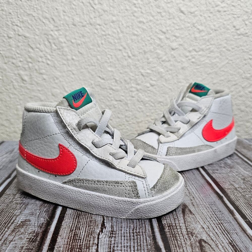 Nike Blazer Mid '77 toddler high top sneakers white and orange Size 7c